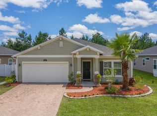 16097 Blossom Lake Dr, Jacksonville, FL 32218