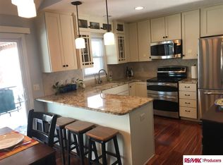 12730 Laurel Ave, Omaha, NE 68164