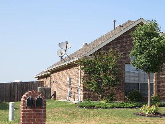 2nd image of 1013 Wynnewood Dr