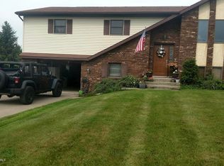 304 Center St #L-41, Greenfield Township, PA 18407