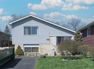 1622 Goldenrod Ter, Round Lake Beach, IL