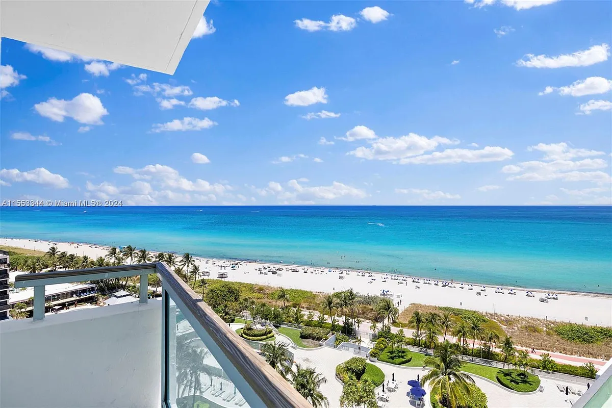 Building Photo - 5151 Collins Ave #1527
