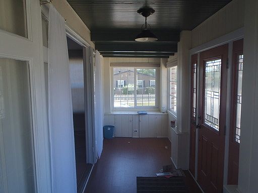 3rd image of 4005 Kendall St