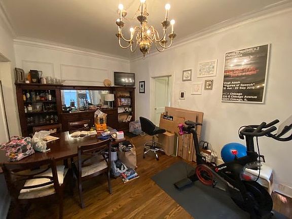 4th image of 843 W Lakeside Pl #1E