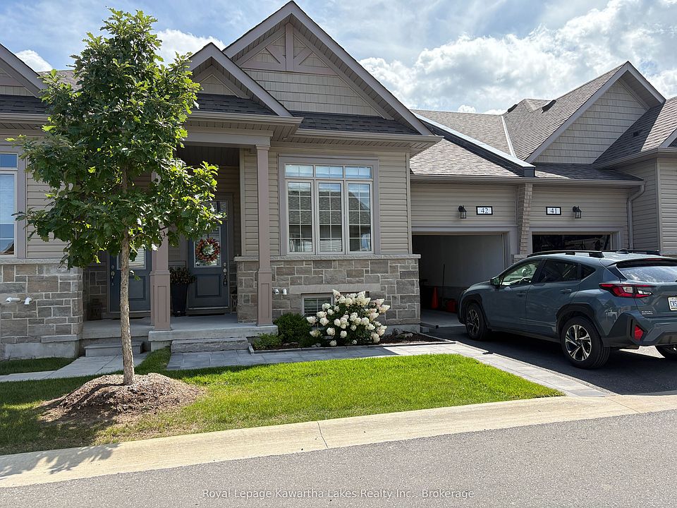 1st image of 17 Lakewood Cres Unit 42
