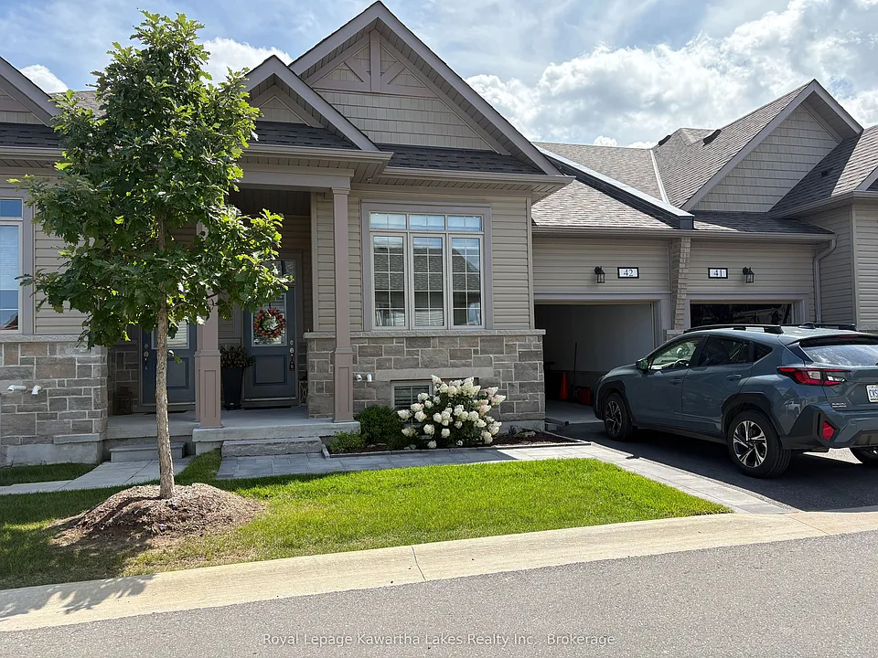 17 Lakewood Cres #42