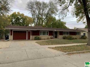 506 Ash St, Cherokee, IA 51012