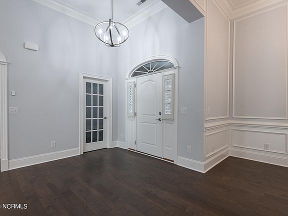 3rd image of 245 Jack Place