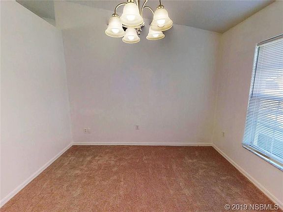 4th image of 3702 Pamona St