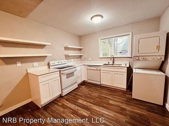 4th image of 2612 92nd St S Unit B
