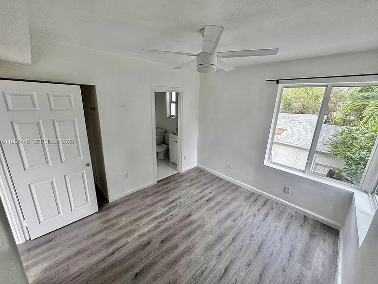 555 NE 70th St #2 — Photo 7