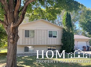 31 Devonshire Pl, Mankato, MN 56001