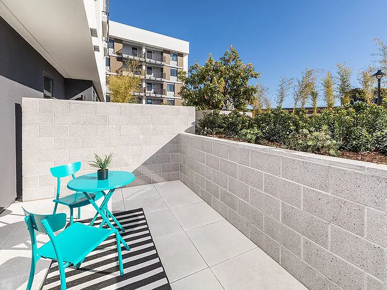 Altitude Apartments — Photo 27