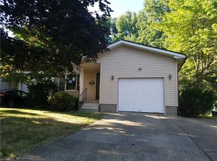 491 E Lake Ave, Barberton, OH