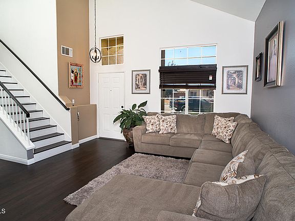 5th image of 37066 Golden Oak Dr