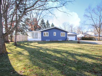 414 Cricket Ln, Michigan City, IN, 46360