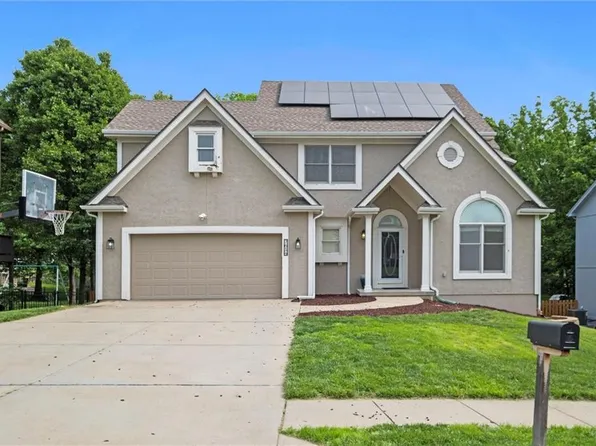 7614 NW 74th St, Kansas City, MO 64152