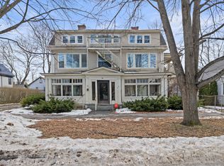71 Water St, Hallowell, ME 04347