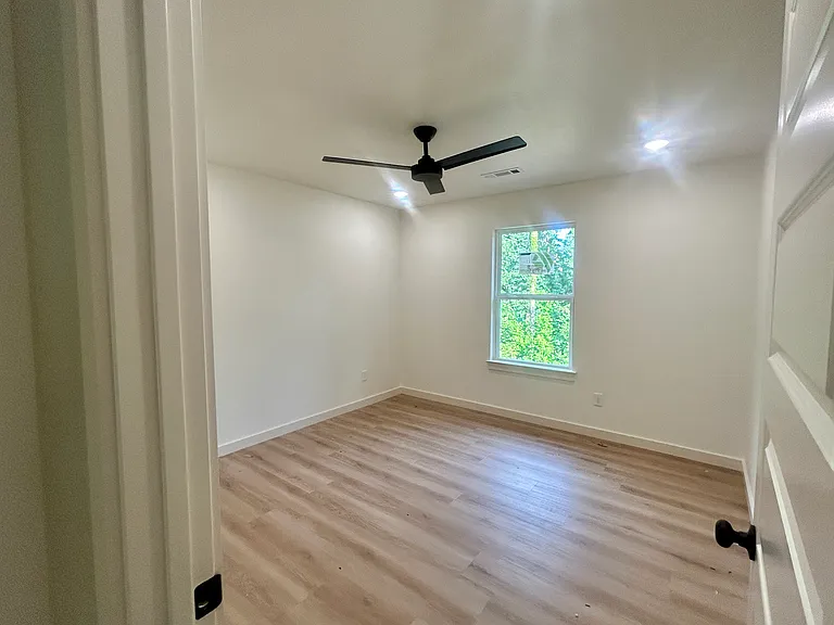 23 Birsay Dr — Photo 10