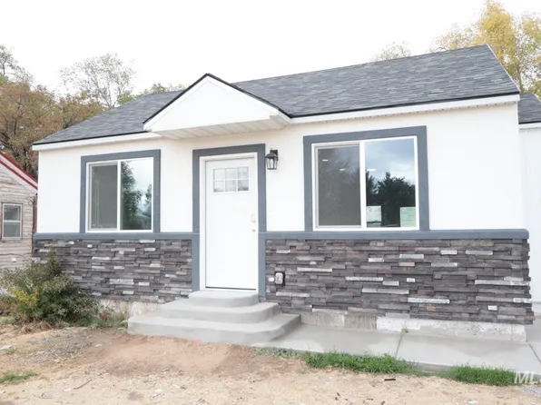 418 W Ave E, Jerome, ID 83338