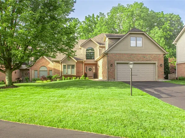 816 Timberlake Ct, Dayton, OH 45429