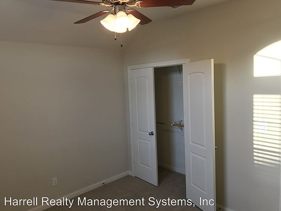 5th image of 205 Chapel Trail Cir Unit A