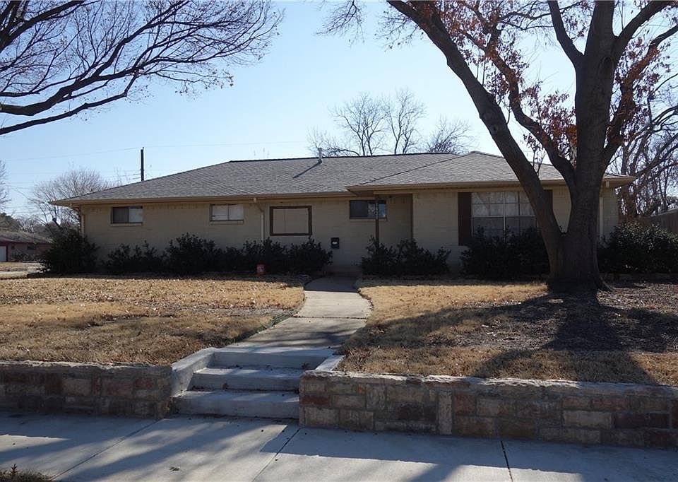 1st image of 1820 Gravley Dr