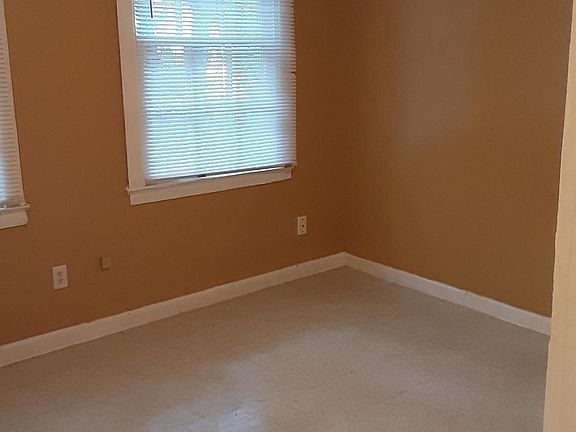 2nd image of 1554 W 29th St #2