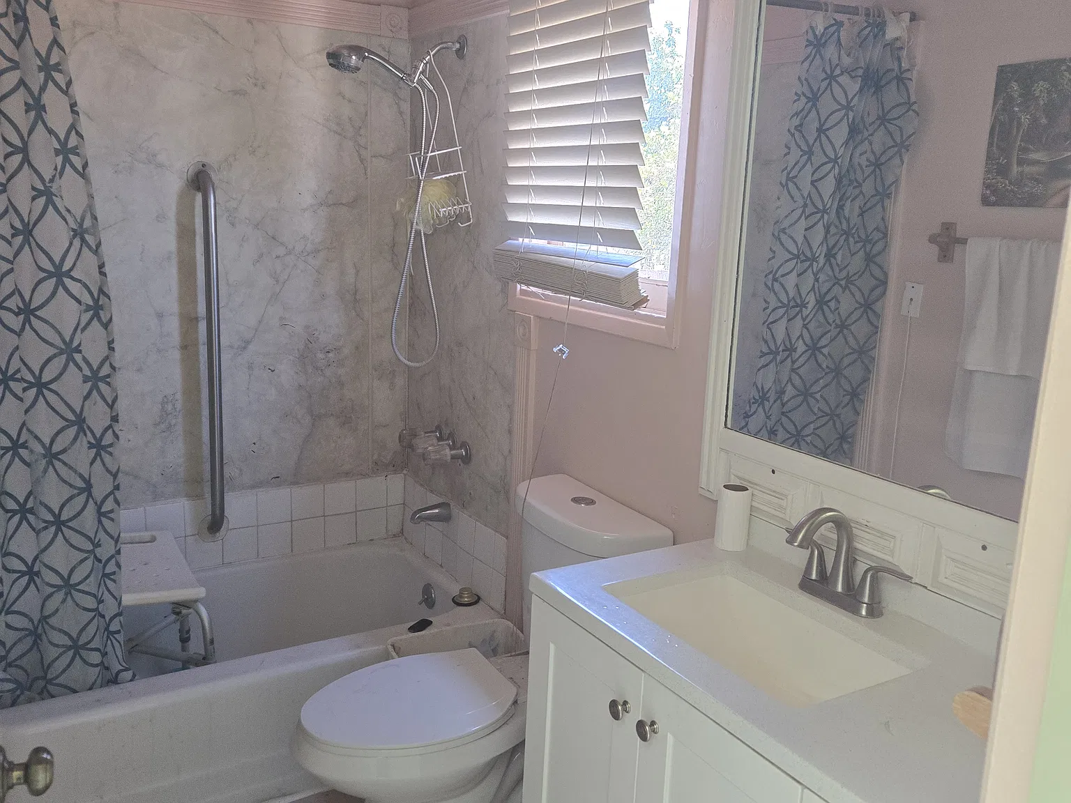 1 bed, 100 sqft, $895 — Photo 3