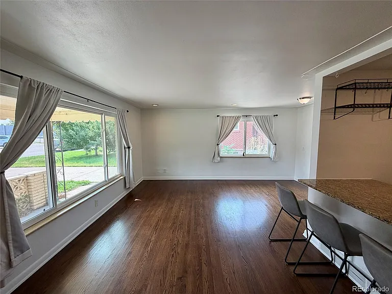 4811 Fenton St — Photo 6