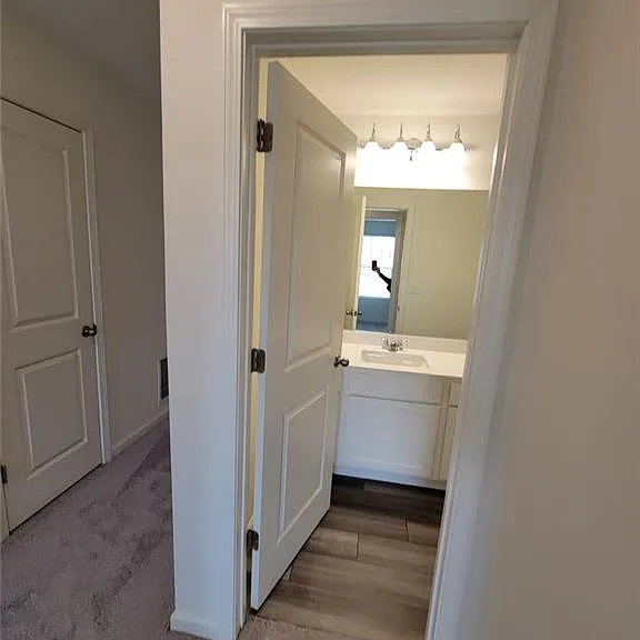 3560 Eagle Ct SW — Photo 35