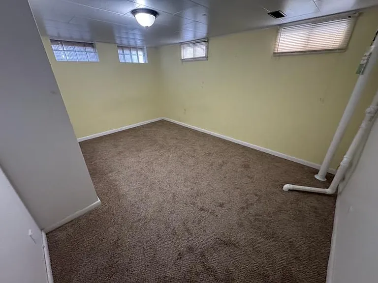 240 Idaho Ave — Photo 17