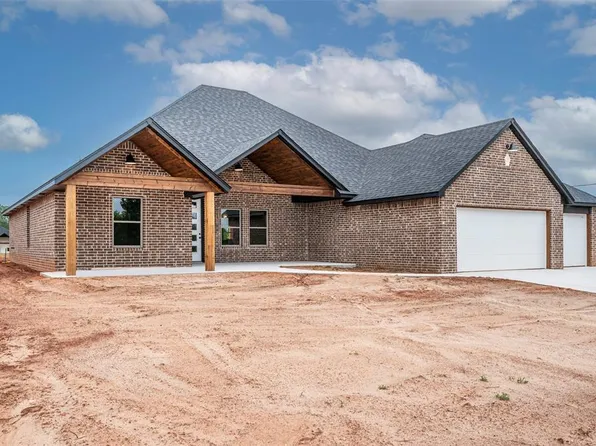 1111 Bridgeview Rd, Tuttle, OK 73089