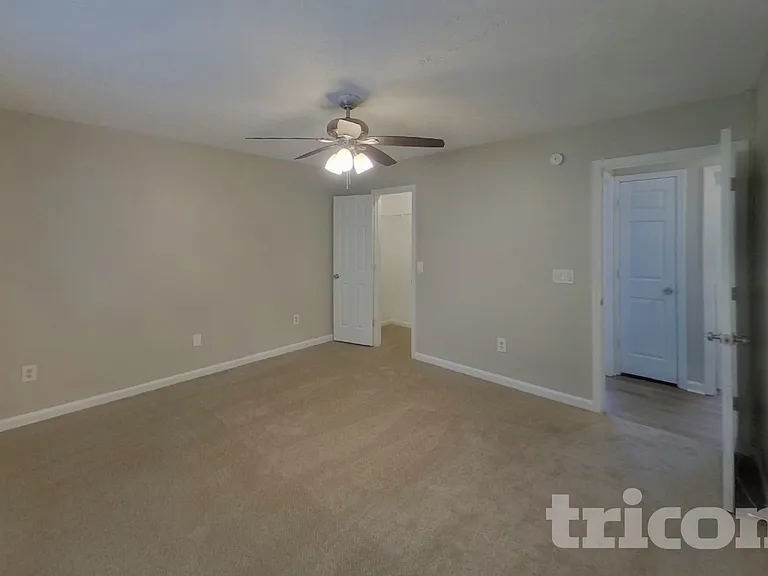 5020 Millers Gln — Photo 7
