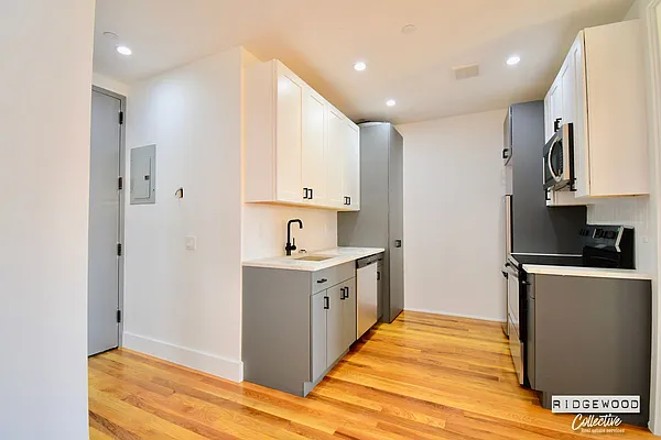 Rented by Voro NYC | media 14