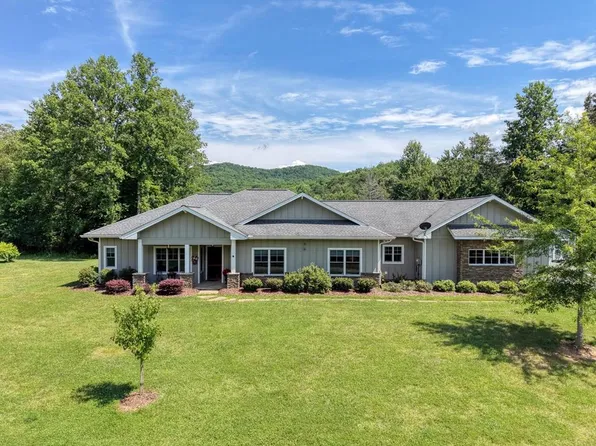 314 Winchester Cove Rd, Hayesville, NC 28904