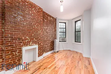 Rented by Rennit Inc.
