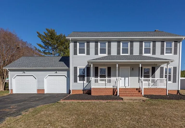35 Fox Run Ln — Photo 1