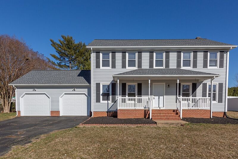 1st image of 35 Fox Run Ln