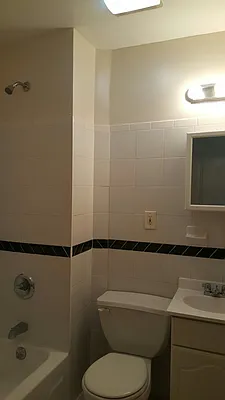 Rented by New York Residence | media 32