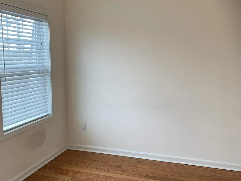 18 McKinley St #18 — Photo 14