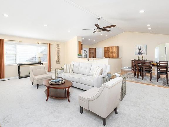 3rd image of 2741 Benson Dr
