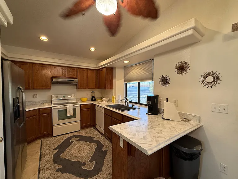 2460 Hummingbird Ln #101 — Photo 6