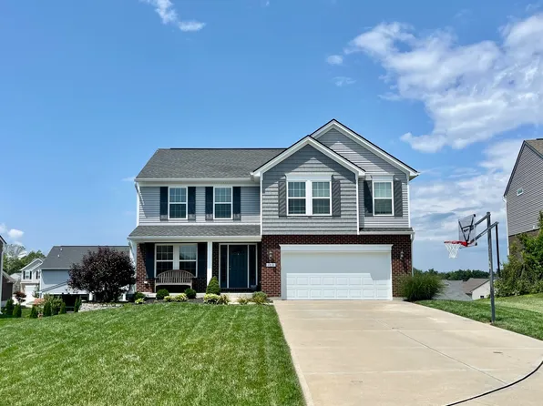 1811 Bramble Ct, Hebron, KY 41048