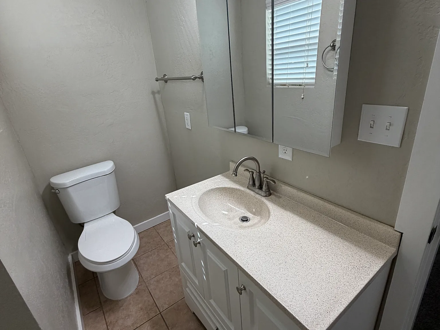 1 bed, 700 sqft, $980 — Photo 4