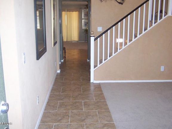 3rd image of 15152 W Windrose Dr