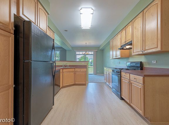 2nd image of 1222 Tamarack Dr