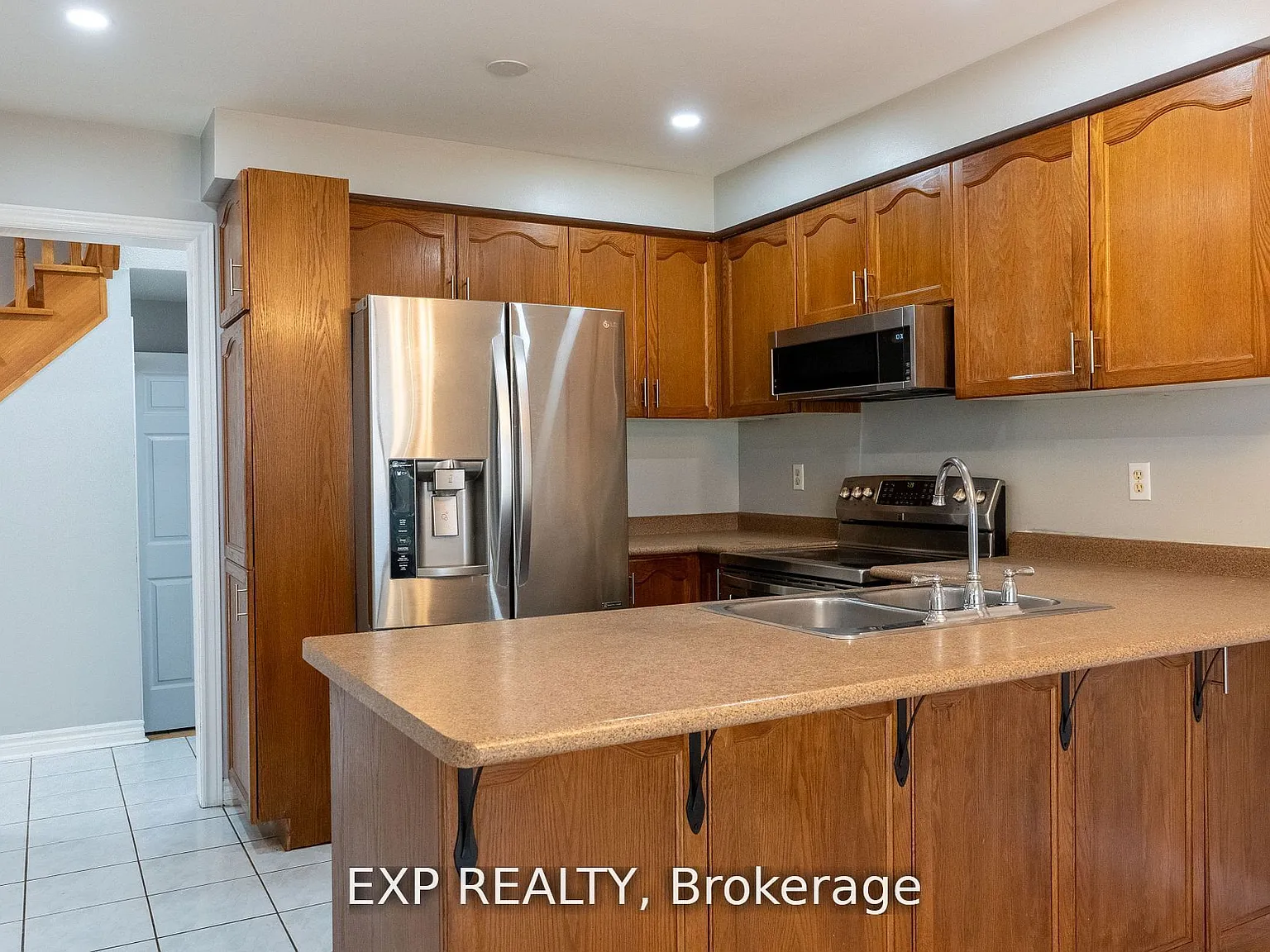 4 bed, $2,998 — Photo 4