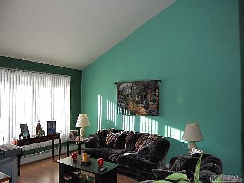 4th image of 665 N Dunton Ave