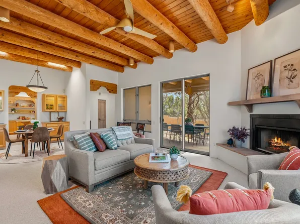 1 Sabroso Pl, Santa Fe, NM 87508